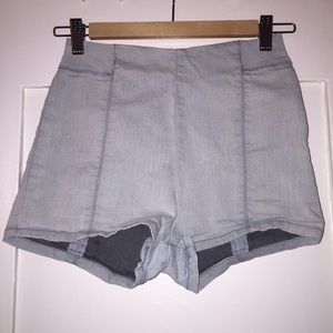 Kimchi Blue high waisted shorts Size 2