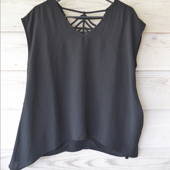 Free Bird Tops - Free Bird Black V Neck top