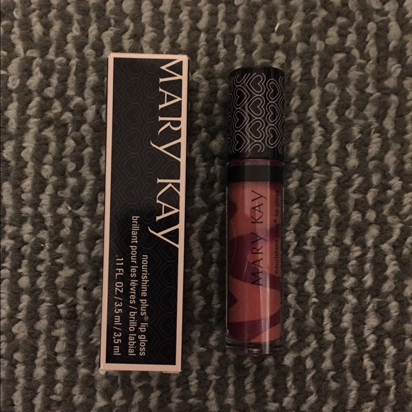 Mary Kay lipgloss Celebrate Change
