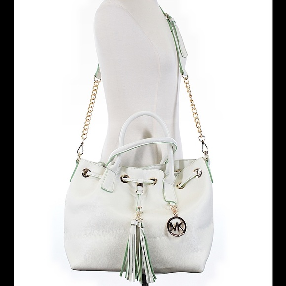 💚Amazing White Leather w/Lime Green Accent MK Bag - Picture 4 of 4