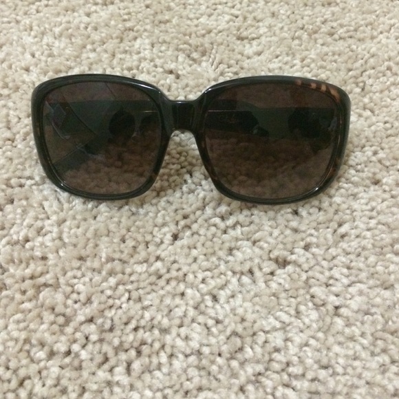 ✨ Make me an offer. Cole Haan sunglasses