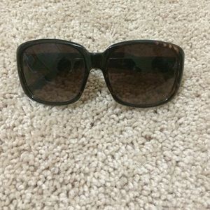 ✨ Make me an offer. Cole Haan sunglasses