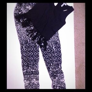 2 PIECE SET/AZTEC PRINT JOGGERS + TANK TOP