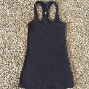 Lululemon "cool tank" size 2