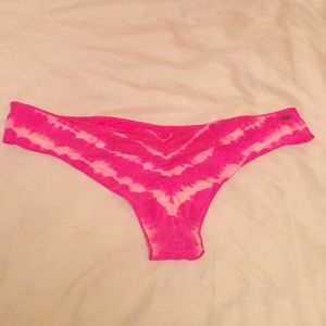 Cute Cheeky Rip Curl Bottoms