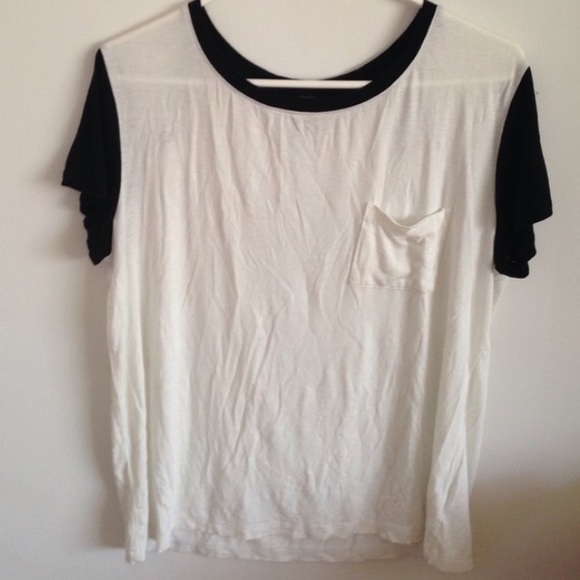 pocket Tee