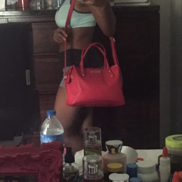 🎉SOLD🎉 Nine West Handbag - Picture 4 of 4