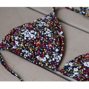 Tommy Hilfiger Triangle Top