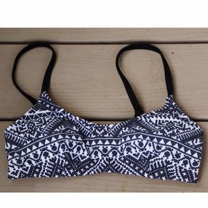 NWOT Tribal Bikini Top