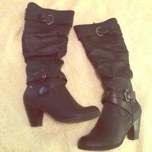 crown vintage black boots