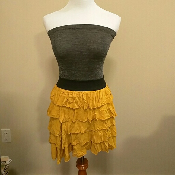 Ruffled tube dress