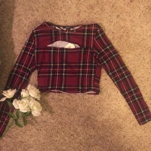 Red plaid long sleeved crop top