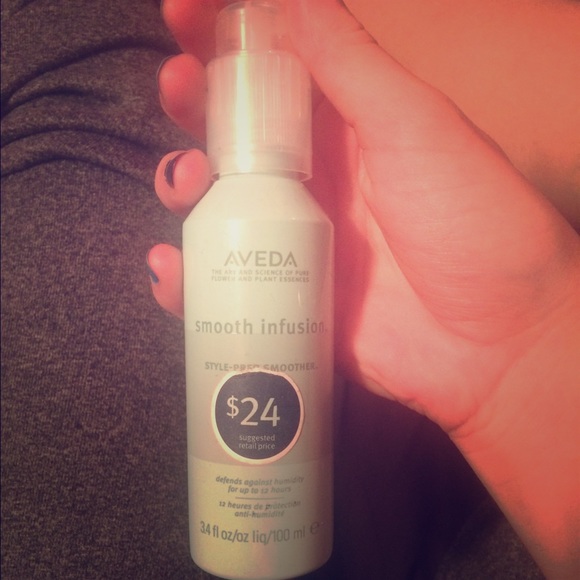 AVEDA Smooth Infusion Style Prep Smoother