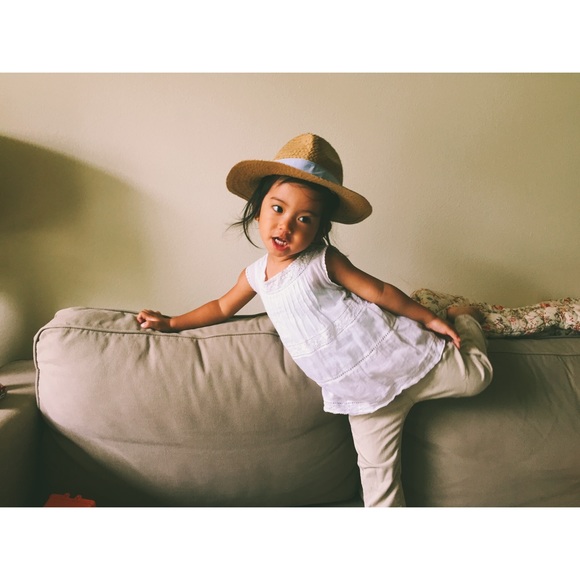 Meet your posher, a mom of a 3-year-old - Picture 6 of 6