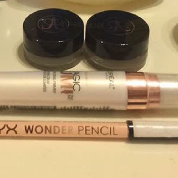 Anastasia dipbrow pomade