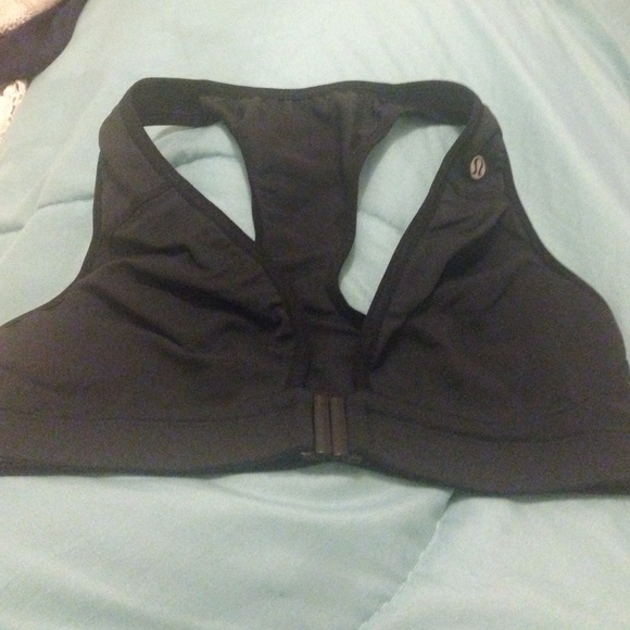 Lullulemon Sports Bra