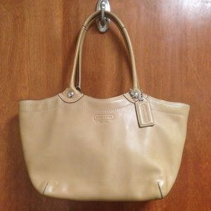 AUTHENTIC COACH PURSE