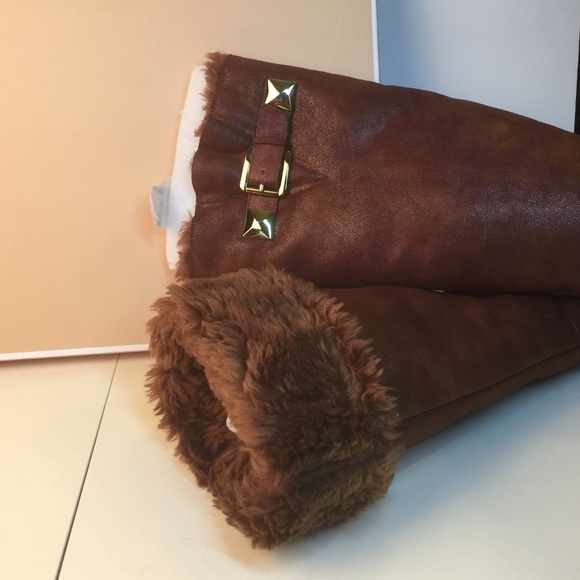 Women Michael Kors Calista Boots - Picture 4 of 4