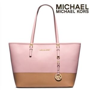 ISO Michael Kors Jet Set in Blossom and Suntan!!