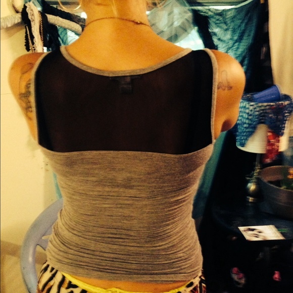 Grey number with black mesh - Picture 4 of 4