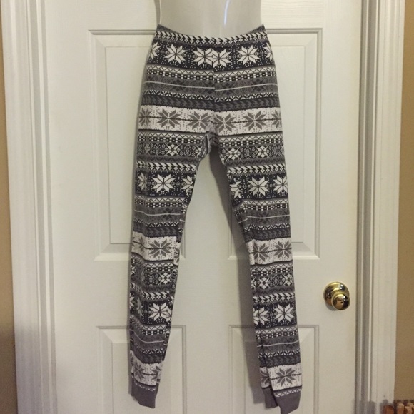 Tommy Hilfiger Other - 🆕Listing  Tommy Hilfiger snowflake leggings