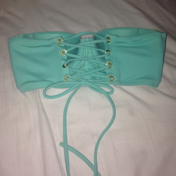 victorias secret push up bandeau - Picture 2 of 3