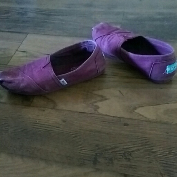 Toms - Picture 3 of 4