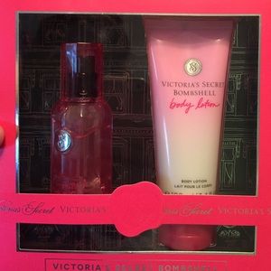 Victoria's Secret Bombshell Gift Set