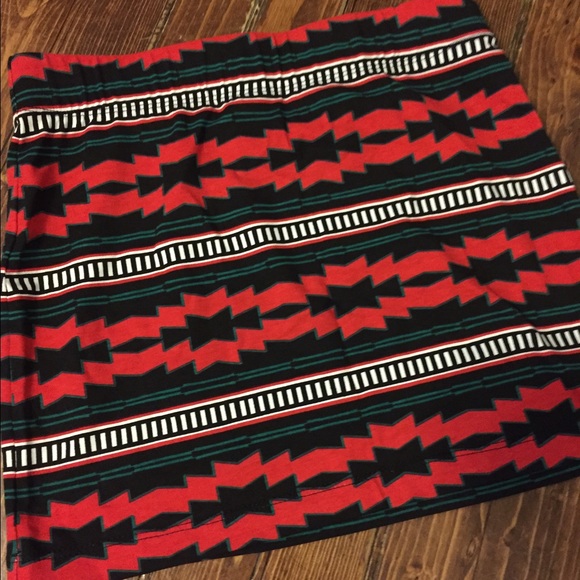 Tribal Print Mini Skirt