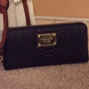 Michael Kors black wallet