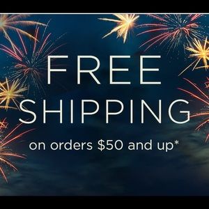 BUNDLE,SAVE,FREE SHIPPING 👗👚💳