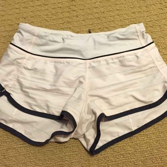 Size 2 lululemon 2 way stretch shorts