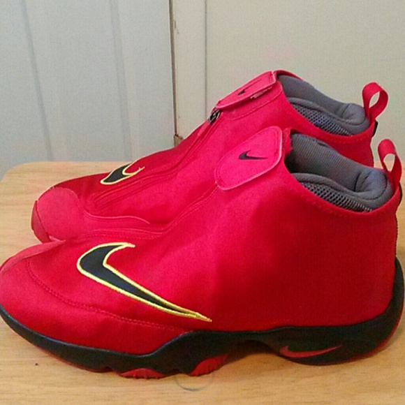 Men's Nike sneakers