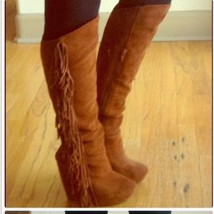 Steve Madden never worn fringe chestnut boots 💗