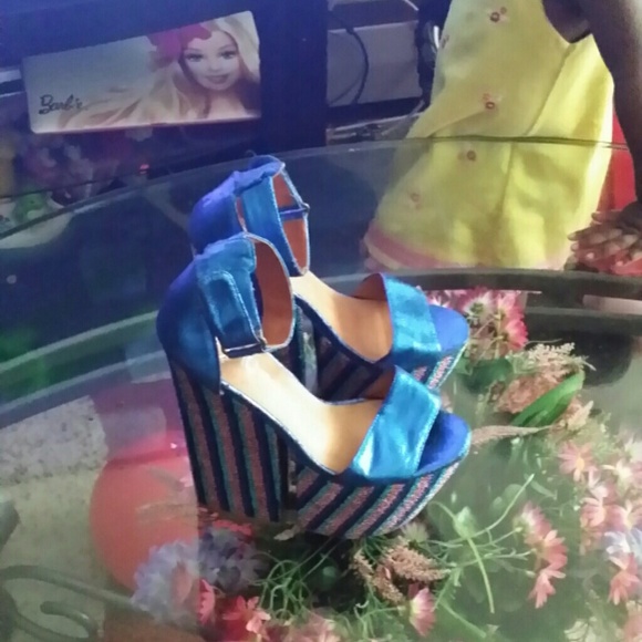 Jeffrey campbell platform