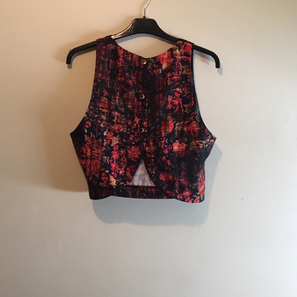 Black Cropped Vest with Floral Print