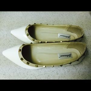 New shoes, white , 7, very pretty