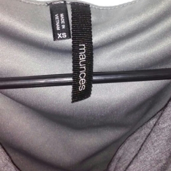 Maurices grey top - Picture 2 of 3