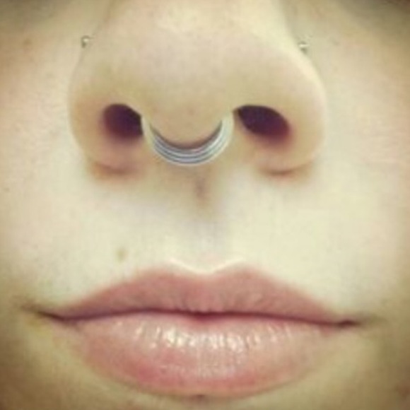 NWT "3- Ring Circus" Septum Ring - Picture 3 of 3