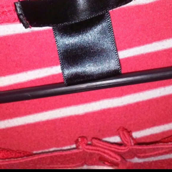 redish orange and white stripped tee - Picture 3 of 4