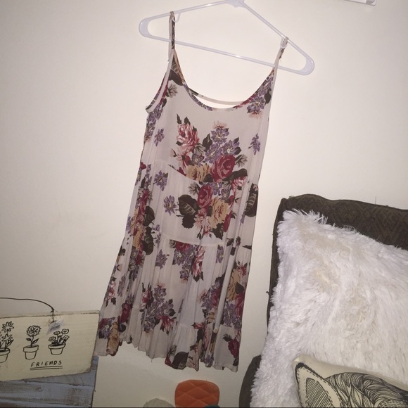 Brandy melville dress in new condition
