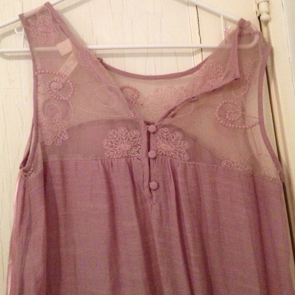 Cute lavender long tank - Picture 2 of 3