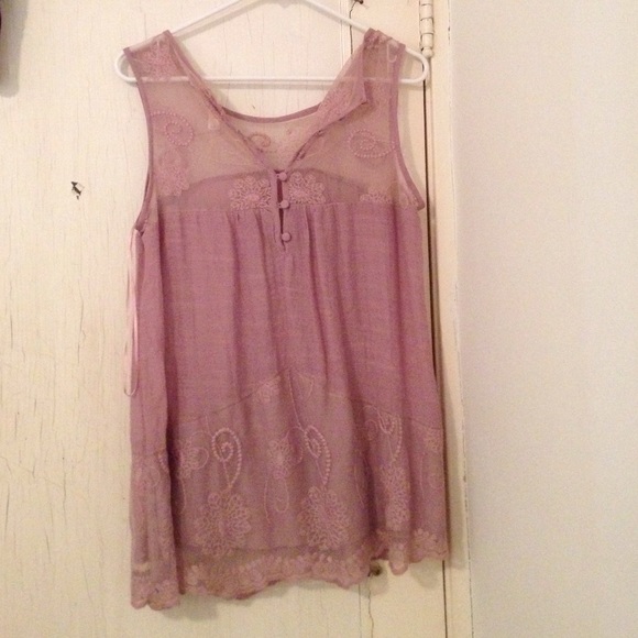 Cute lavender long tank - Picture 3 of 3