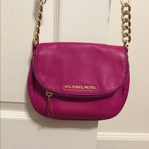 MK Bedford Flap Crossbody - Pink