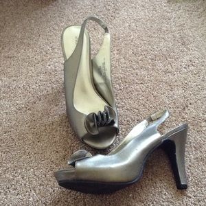 xhilaration pewter platform heels
