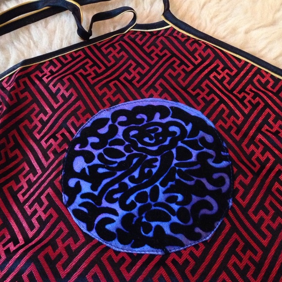 Asian halter top - Picture 3 of 4