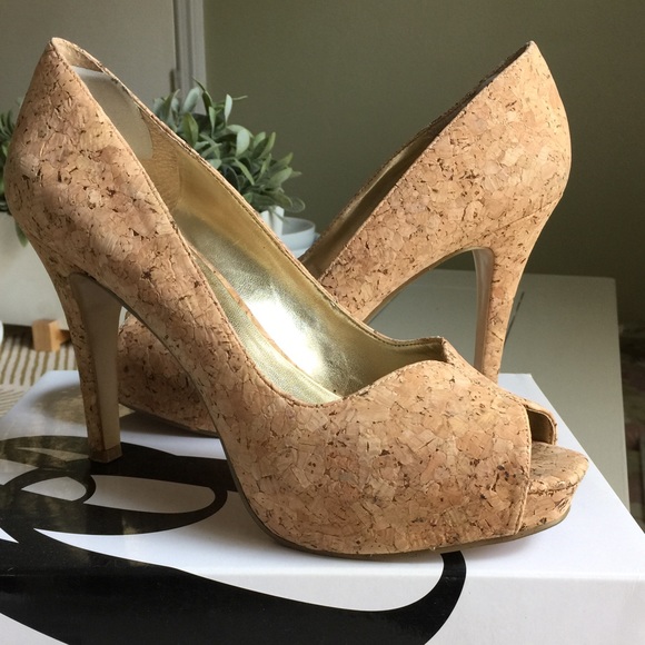 Nine West NW Bonfire Cork Peep Toe Pumps