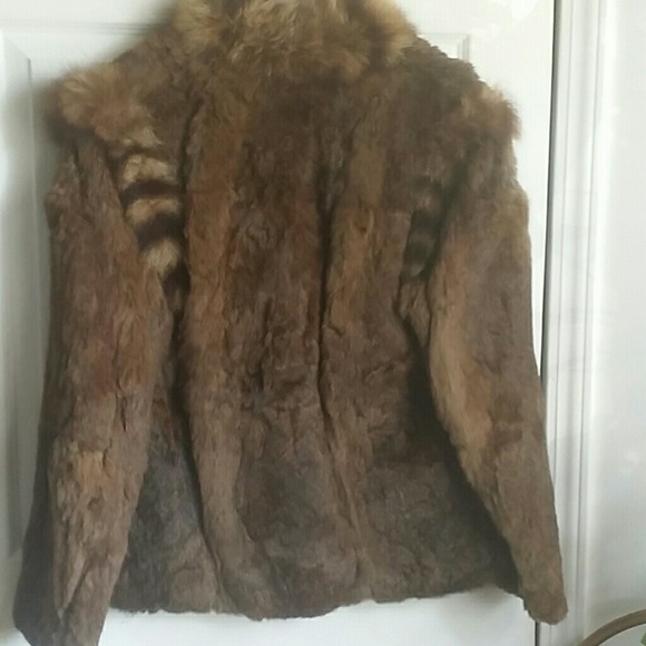 Alaskan raccoon fur jacket - Picture 2 of 2