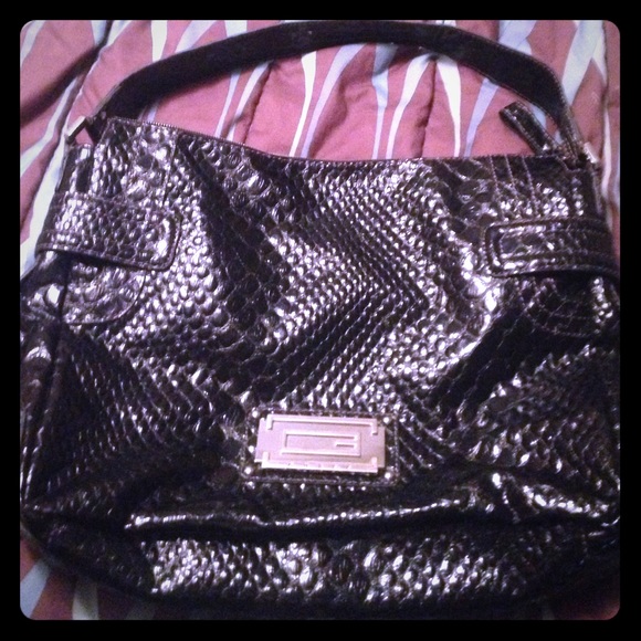 !!REDUCED!! Guess large black tote!