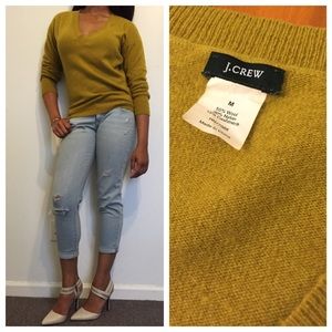 Olive Green J. Crew L/S V-Neck Sweater Sz M